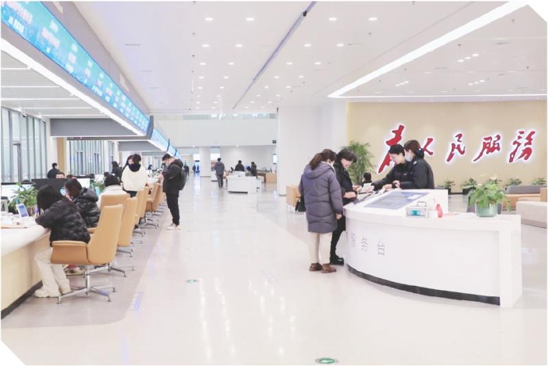 　　市政务服务中心日常工作场景——企业开办专区