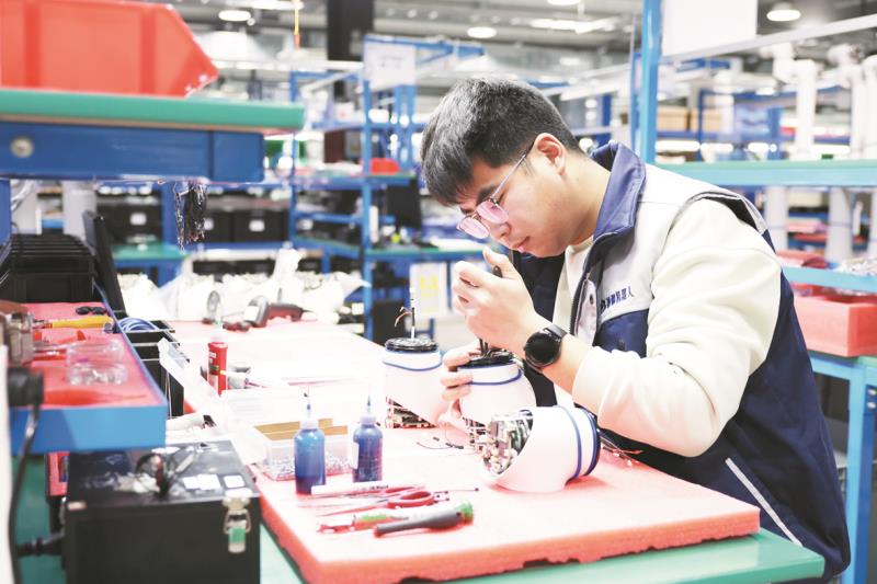 　　越疆智能机器人日照生产基地。