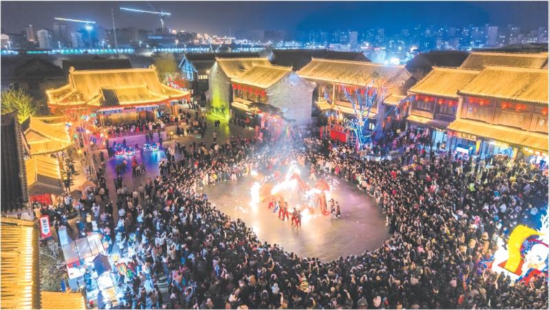 莒国古城非遗展演。 (陈光金 摄)