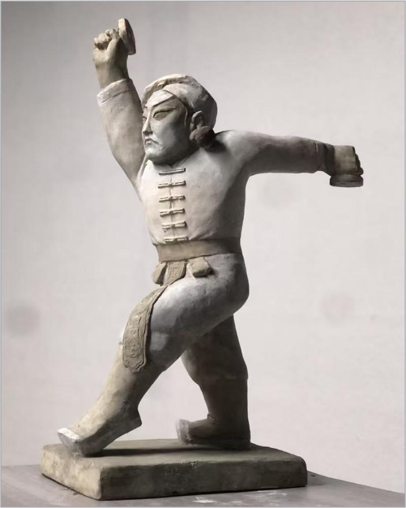 　　雕塑《粉墨之三》　65×20×45cm　牟丽萍