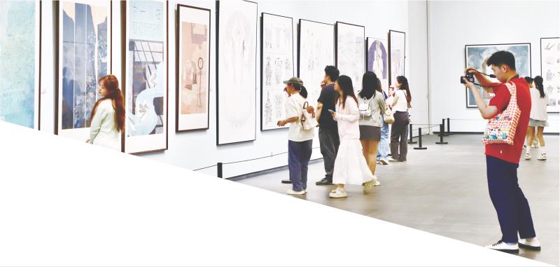 　　“日照·灼华”2025年曲阜师范大学美术与设计毕业生作品展